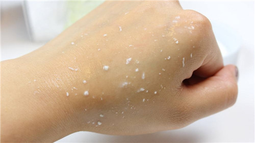 BeautyBuffetQ10牛奶去角质凝胶2.jpg