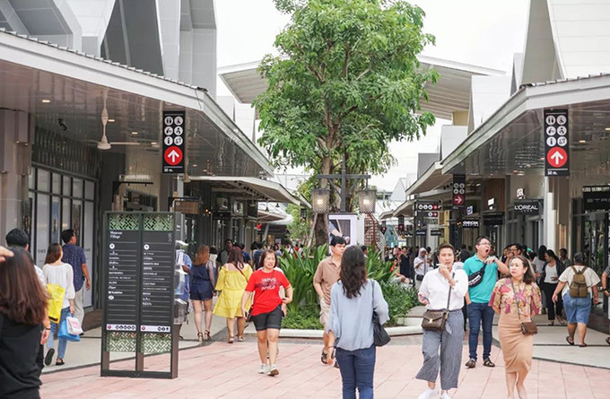 奥特莱斯Central Village.jpg