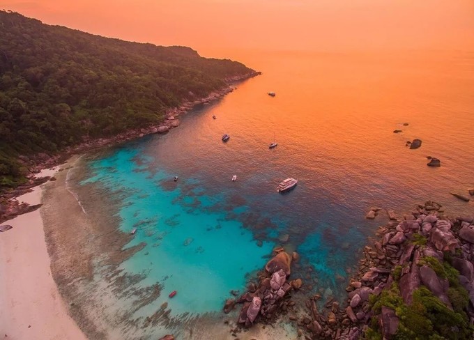 Similan Islands.jpg