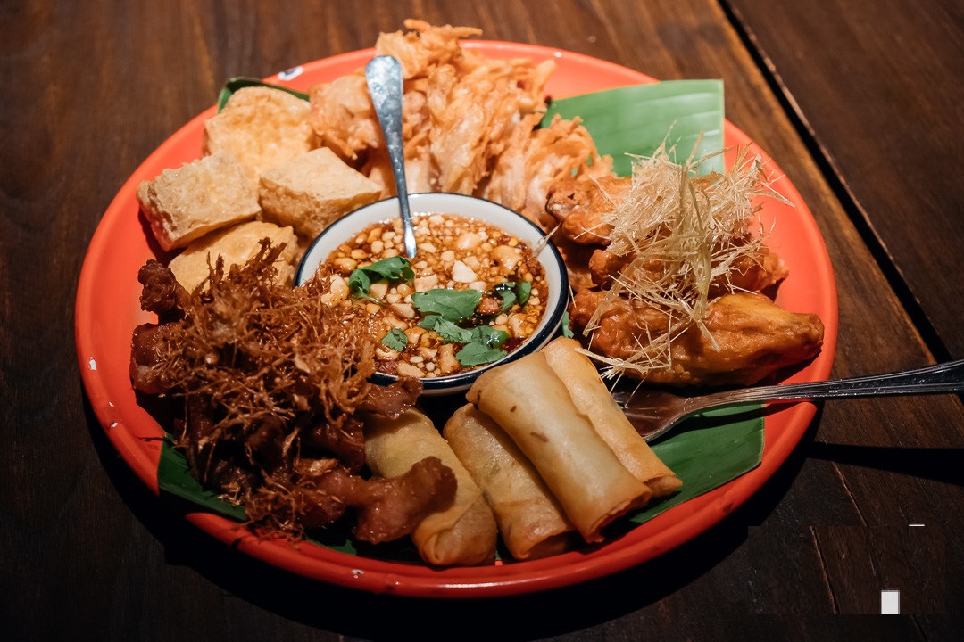 2. Sri Trat2.jpg