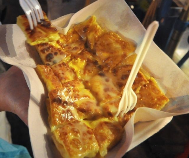 香蕉煎饼 Roti Gluay.jpg